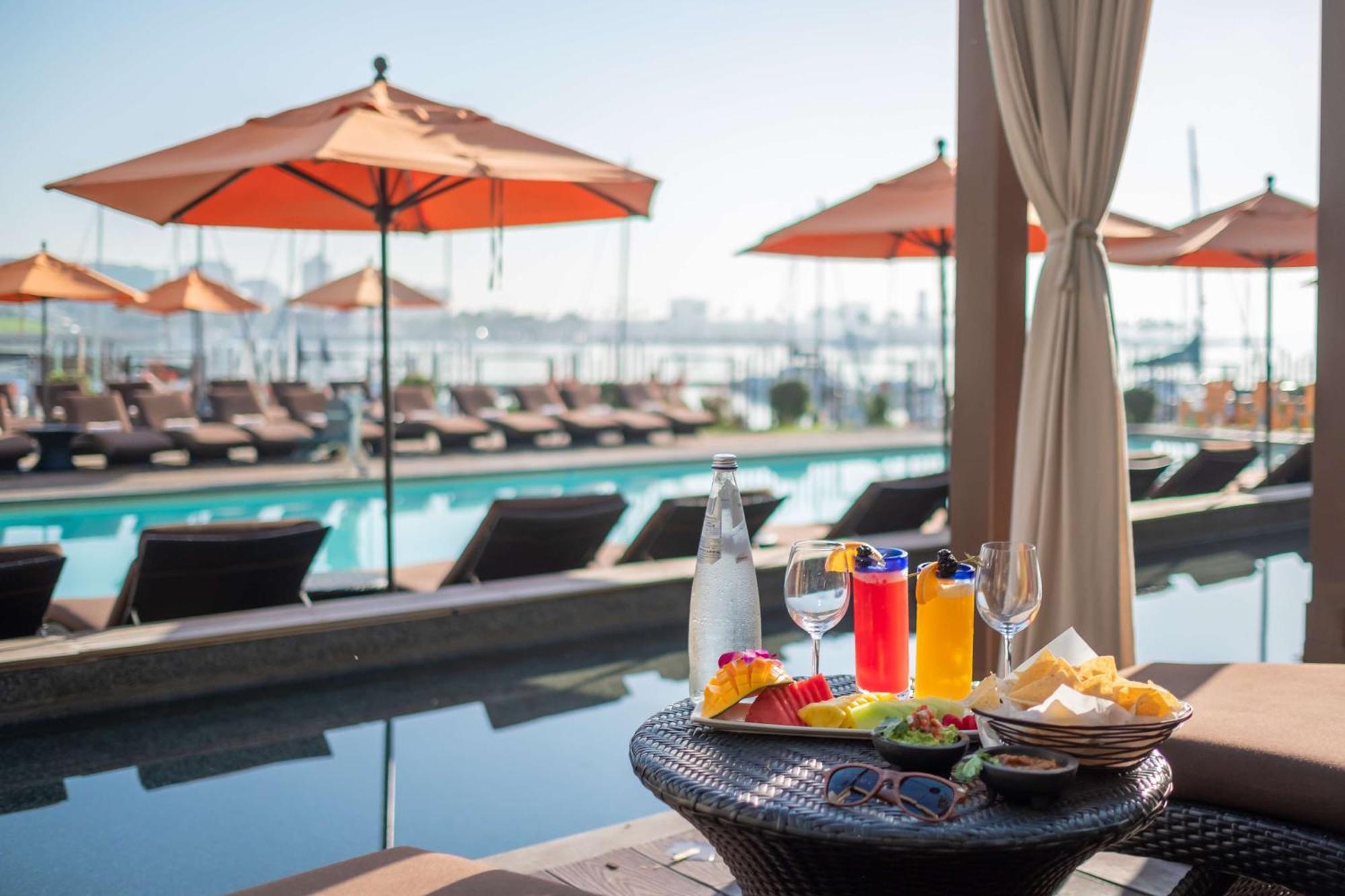 Hotel Maya - A Doubletree By Hilton Hotel Long Beach Exterior foto